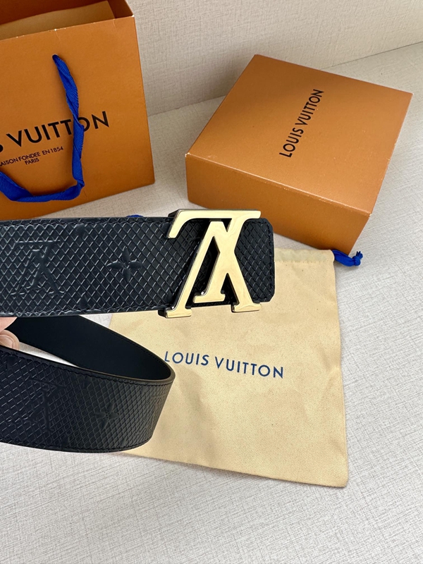 激安ルイヴィトンベルト素材ディテール